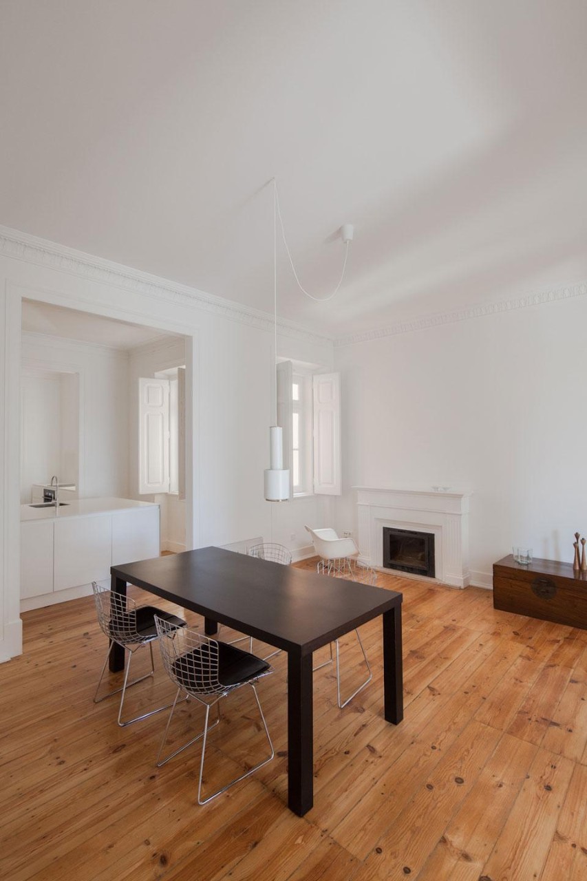 Marco Arraiolos, renovation of an early 20th century apartment in Estrela, Lisbon, Portugal, 2012