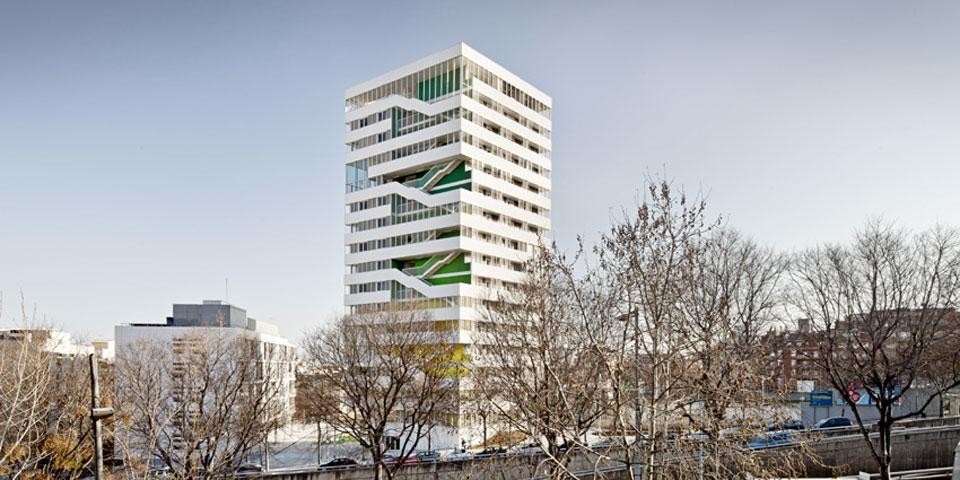 Pau Vidal, Sergi Pons, Ricard Galiana, <em>Torre Júlia</em>, government-allotted housing for elderly people, Barcelona, Spain 2012