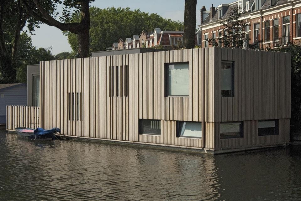 Top and above: BYTR, Houseboat, Utrecht, The Netherlands 2012 Top and above: BYTR, Houseboat, Utrecht, The Netherlands 2012