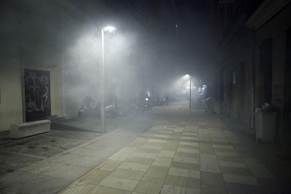 Smoke and noise Domus