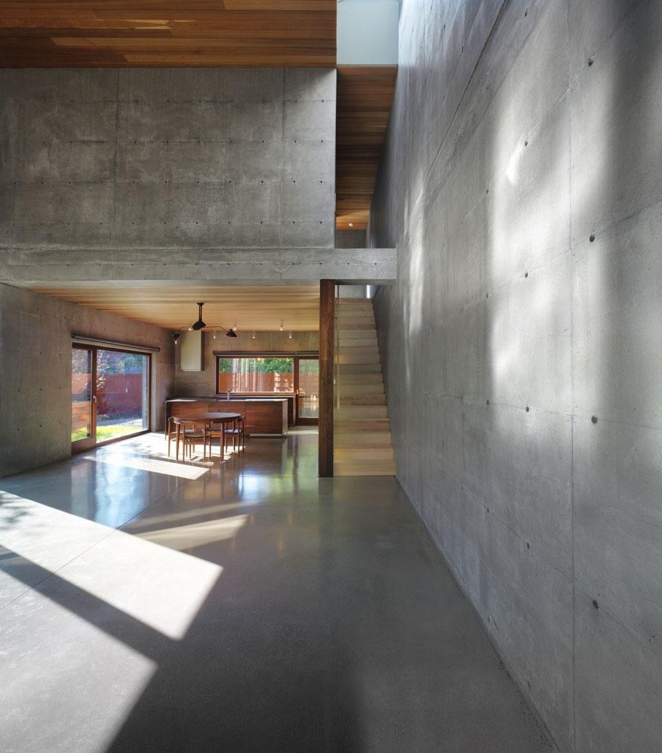Henri Cleinge, <em>Beaumont House</em>, Montreal, 2011