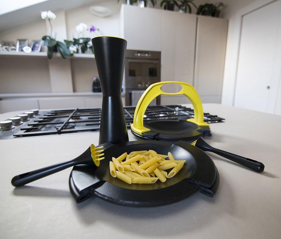 Gianluca Garzotto, Nicolò Gerin and Alfonso De Fabrizio, <em>Kitchness</em>, thesis project, NABA, Milano 2013