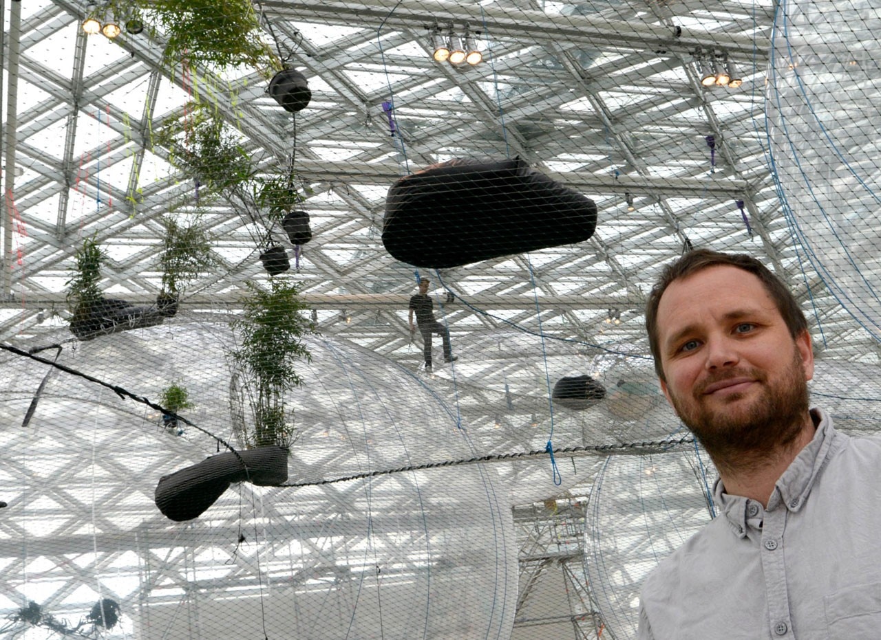 Tomás Saraceno: in orbit