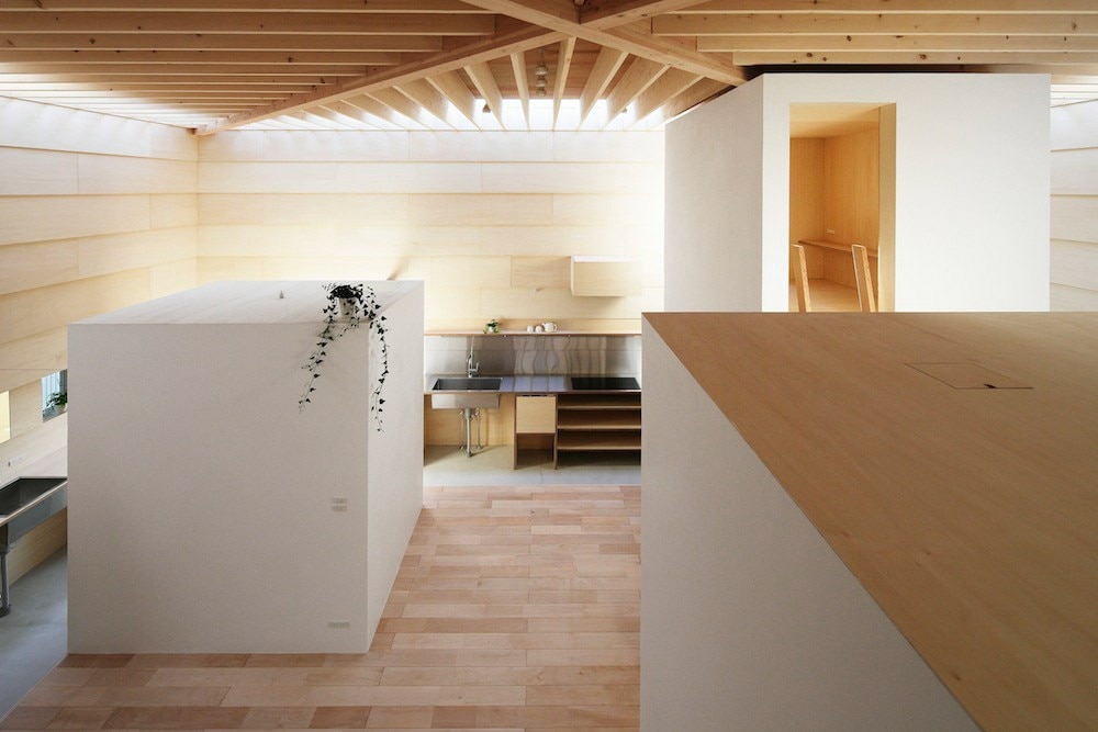 mA-style architects: Light Walls House mA-style architects: Light Walls House