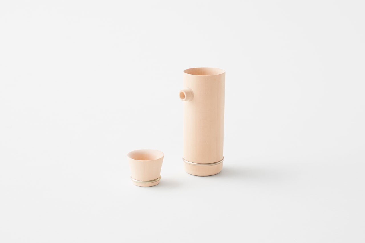 Nendo: Oke cup and Oke carafe