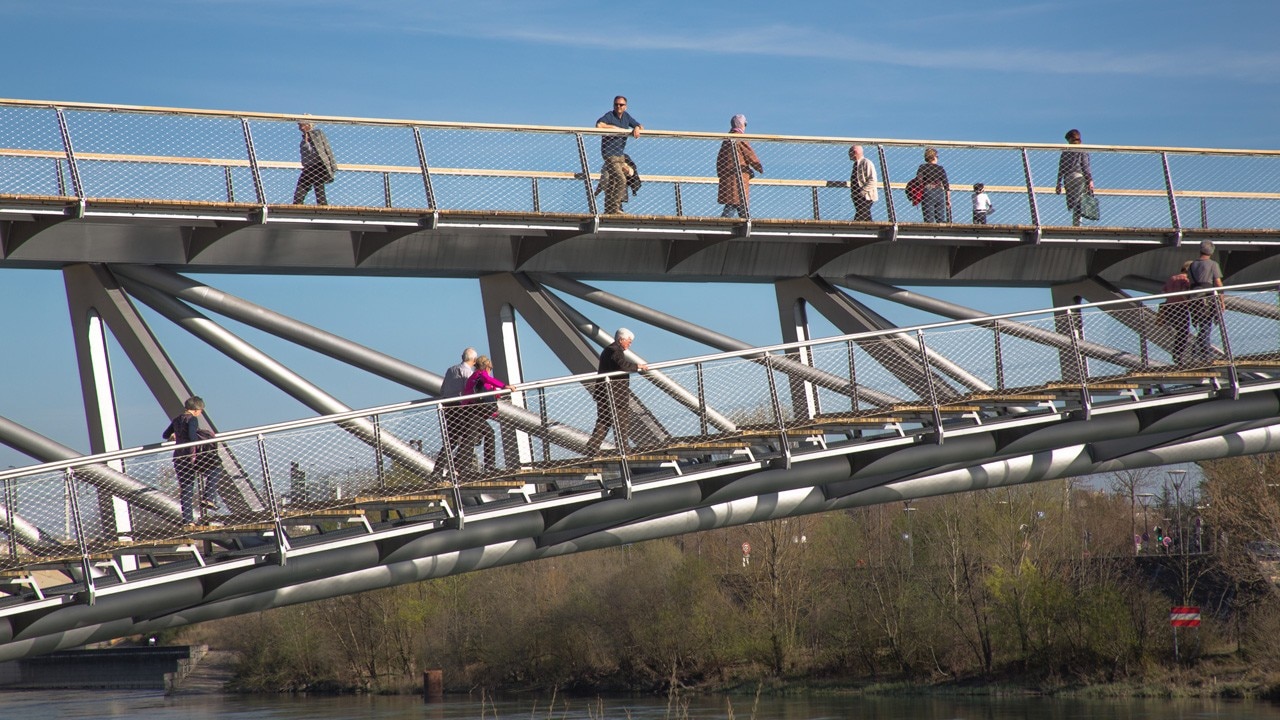 Dietmar Feichtinger Architectes, Passerelle de la paix, Lyon