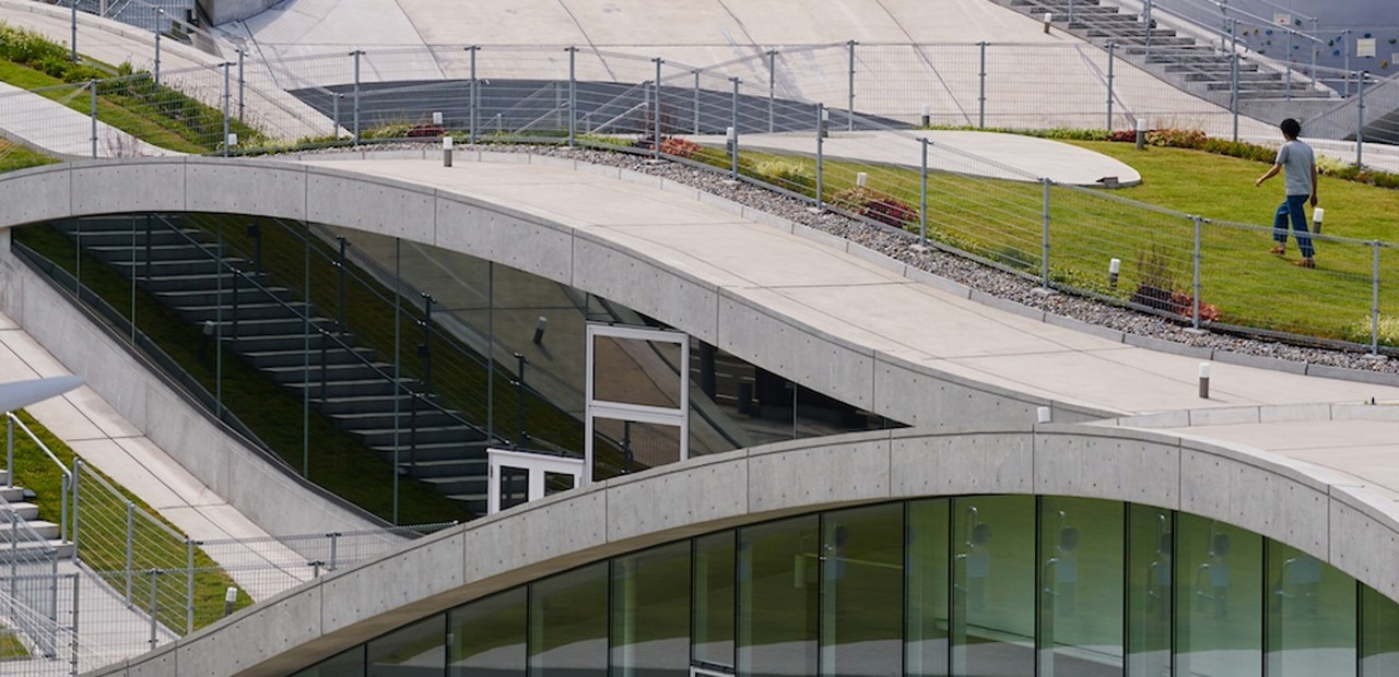 Science Hills Komatsu