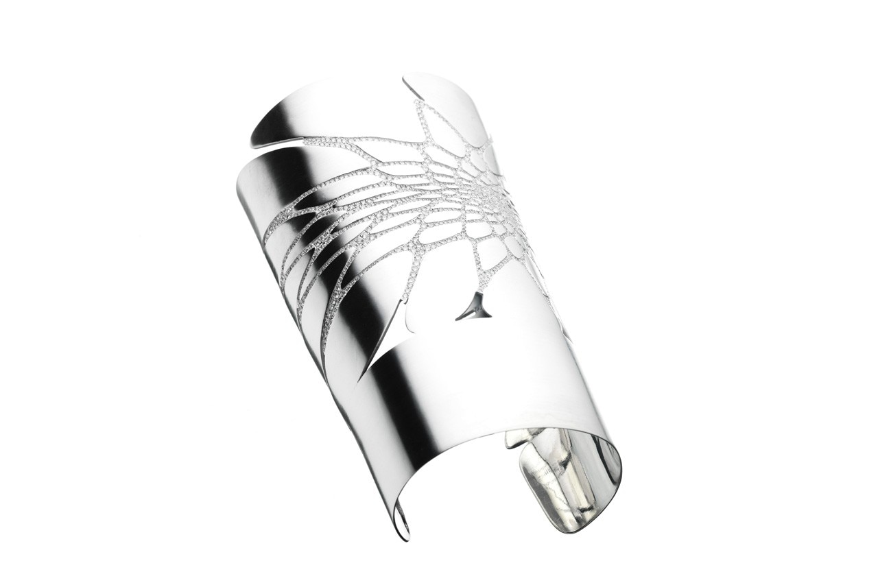 Zaha Hadid, Silene cuff, House of Aziz & Walid Mouzannar 2014