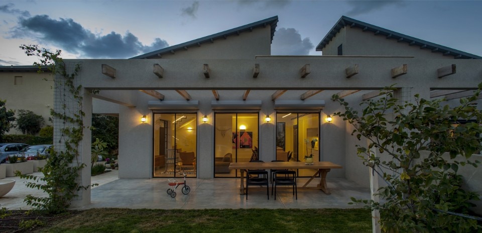 Henkin Shavit Architecture & Design, A Modern Kibbutz House, Kibbutz Lohamei HaGeta’ot, Israel