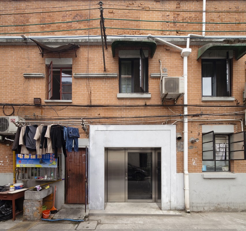 Lukstudio, Office around a tree, Shanghai. Photo Peter Dixie for LOTAN Architectural Photography