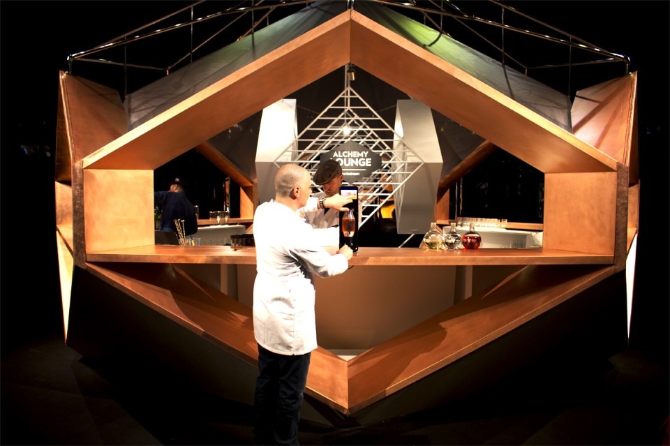 Ives Béhar, Alchemy Lounge, SodaStream MIX, Teatro Vesrace Milano