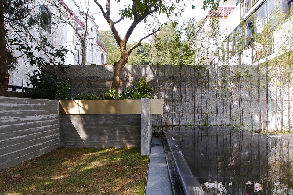 Plot Architecture Office, Village House at Clear Water Bay Garden, Sai Kung, Hong Kong Plot Architecture Office, Village House at Clear Water Bay Garden, Sai Kung, Hong Kong