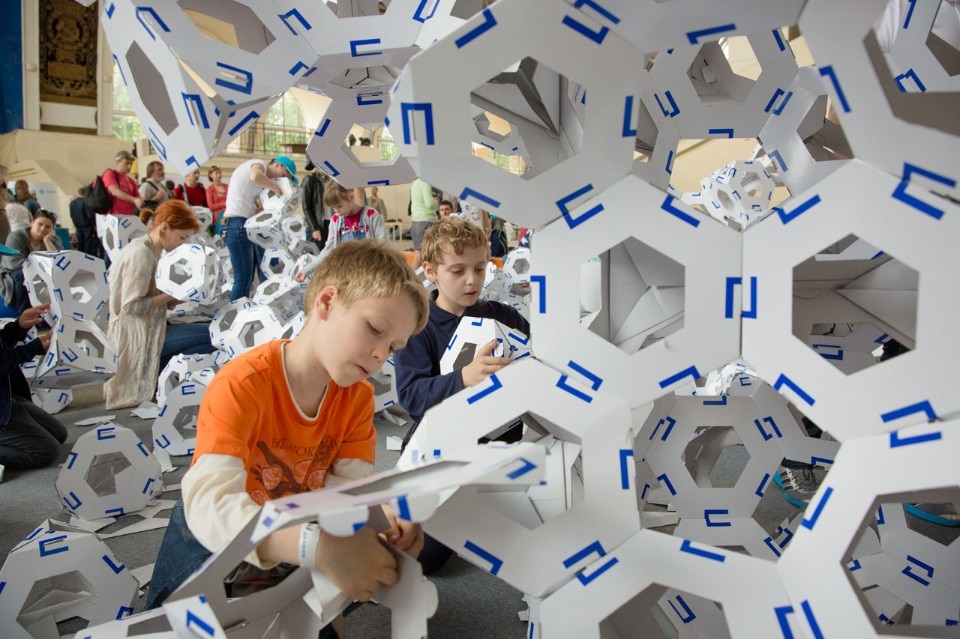 Collective Paper Aesthetics, installation for the "Polytech" Festival 2015, The Polytechnic Museum, Moscow 