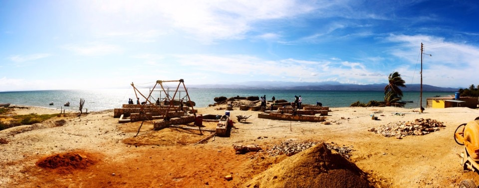 Pico Estudio, Colectivo Independientes and Colectivo Ruta 4, Punta Arenas Service station, Sucre, Venezuela