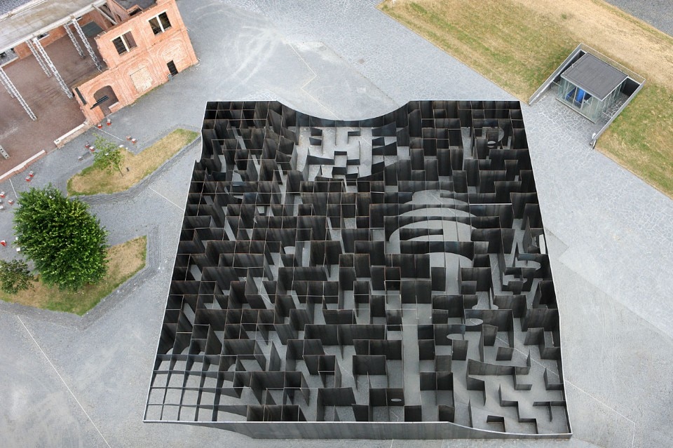 Gijs Van Vaerenbergh, Labyrinth, C-mine arts centre, Genk, Belgium