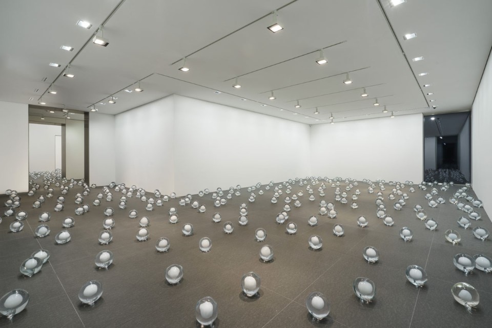 Not Vital, <i>700 Snowballs</i>. View of the installation at Galerie Andrea Caratsch, St. Moritz