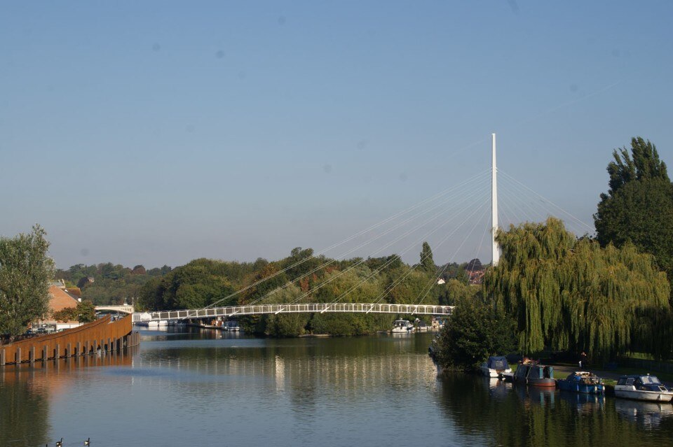  Design Engine with Peter Brett Associates, Reading Pedestrian and Cycle Bridge, London