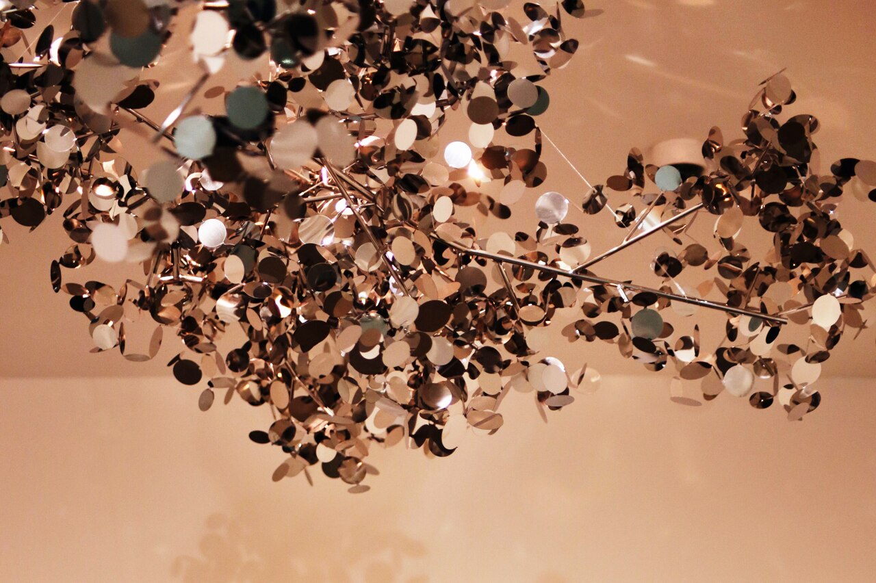 Studio Roso: Mirror Branch - Domus