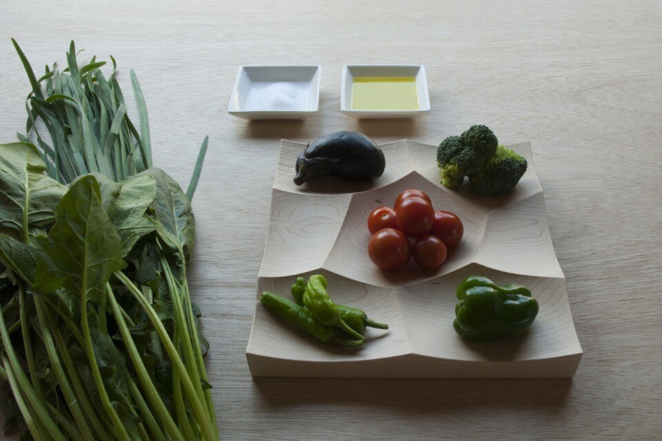 24° Studio, Storm tray