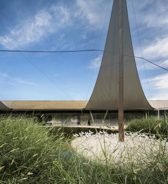 X-Architects, Wasit Natural Reserve Center, Sharjah, United Arab Emirates, 2015 X-Architects, Wasit Natural Reserve Center, Sharjah, United Arab Emirates, 2015