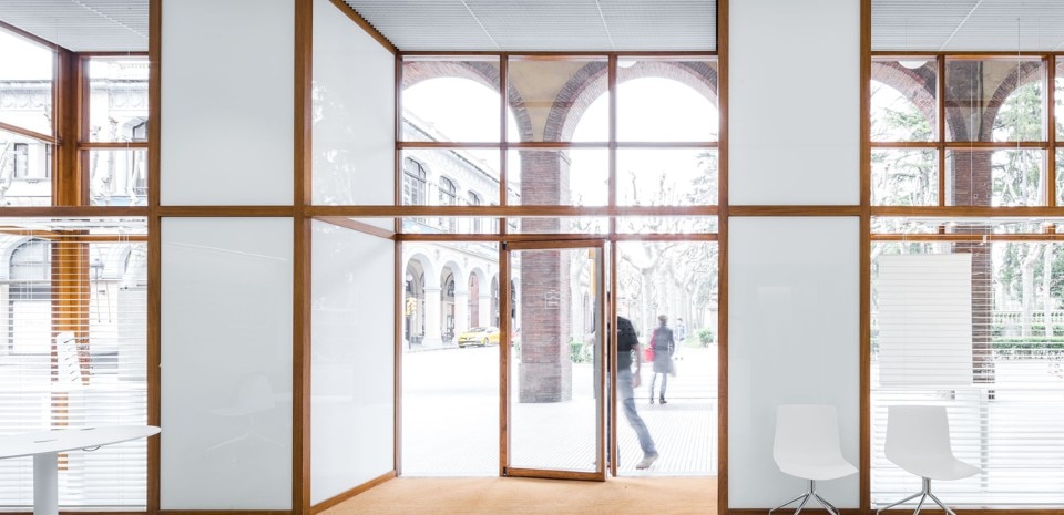 Arnau Estudi, Optica Clarà, Olot, 2016