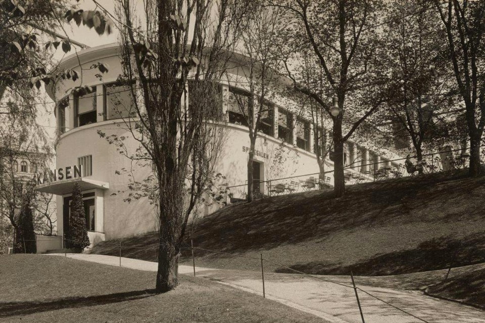 Lars Backer, Skansen restaurant. Photo: Ukjent (Nasjonalmuseet)