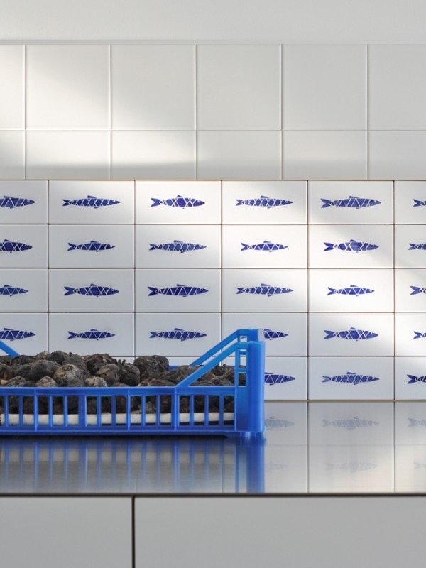 Studiocharlie, Sardine tiles, Made a Mano, 2016