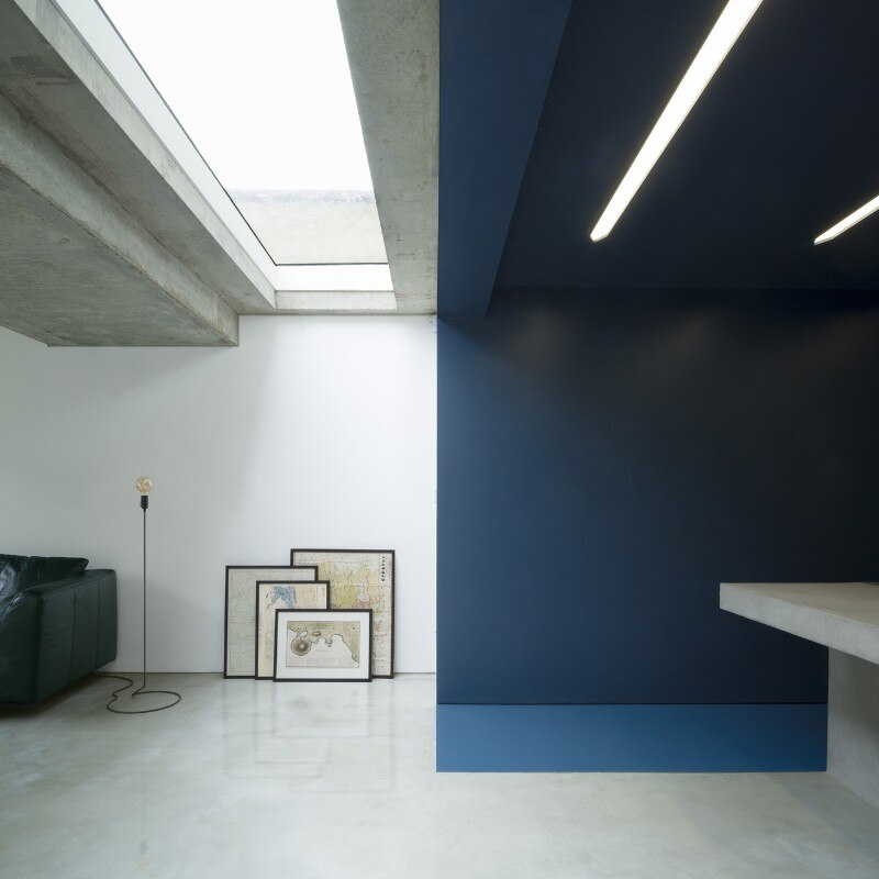 Bureau de Change, Slab House, London 2016