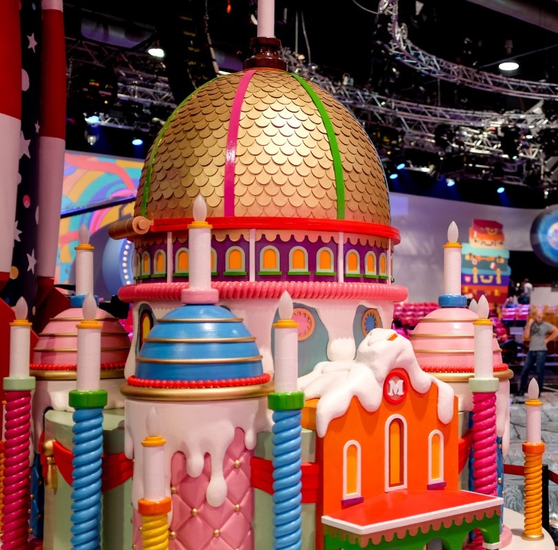 Studio Job, Stasera Casa Mika, TV show, RAI, 2016 Studio Job, Stasera Casa Mika, TV show, RAI, 2016