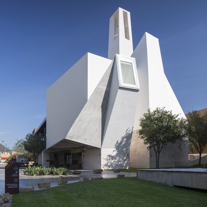 Moneo Brock, Pueblo Serena Church, Monterrey, 2016