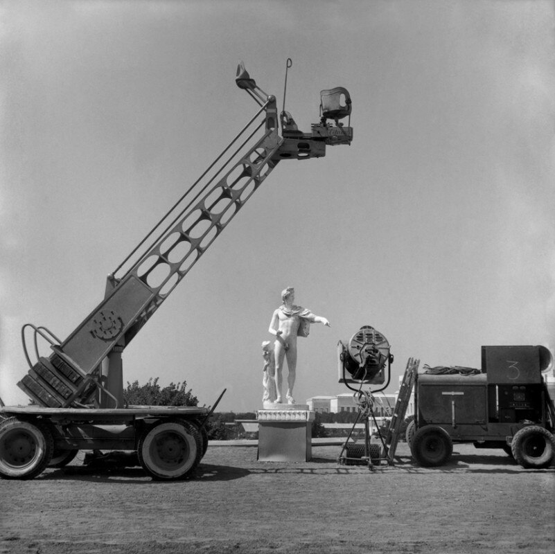 Herbert List, Cinecittà, Roma, 1958. The preparing with 'camera boom' and props for the making of Ben-Hur film. Courtesy Magnum Photos