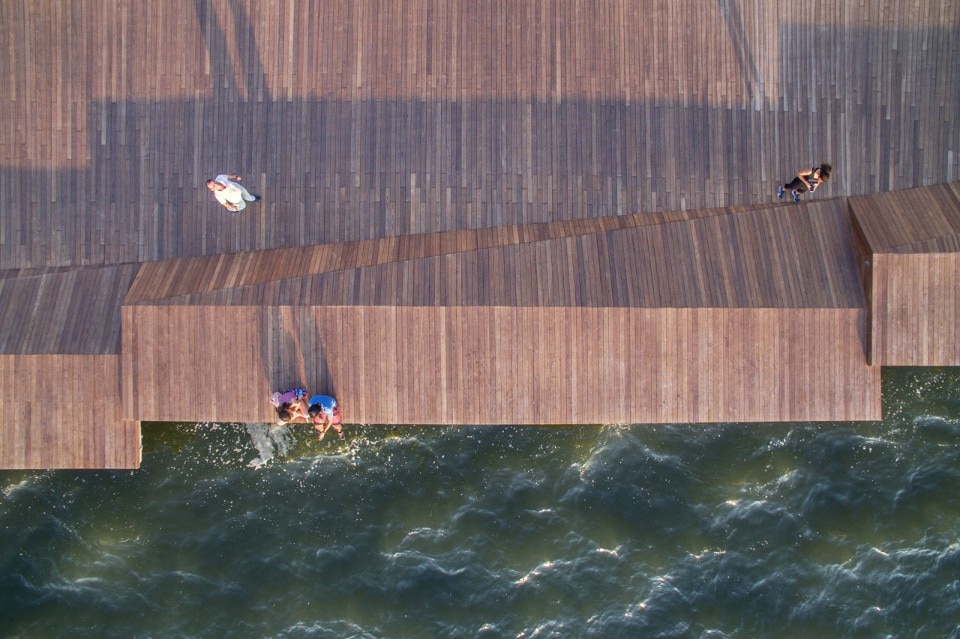 Studio Evren Başbuğ Architects, Bostanlı Footbridge and Sunset Lounge, Karşıyaka, 2016