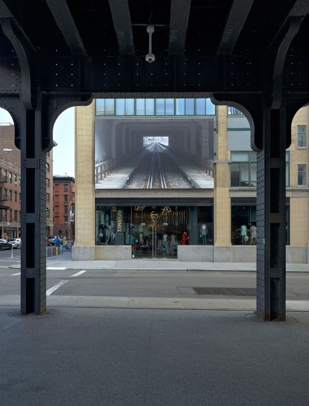 Img.2 Do Ho Suh, 95 Horatio Street, 2017. Collection of the artist. Courtesy of Lehmann Maupin, New York, and Victoria Miro Gallery, London