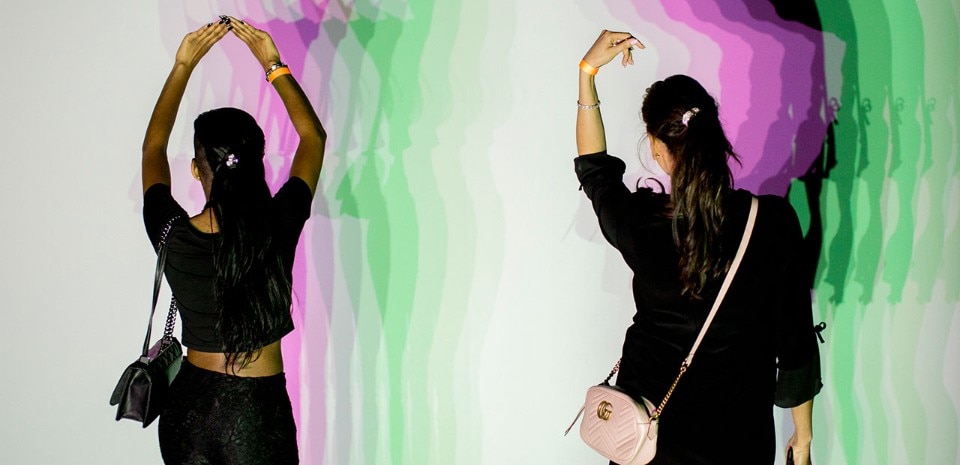 Olafur Eliasson, Multiple shadow house, 2010. Photo Sébastien Roy