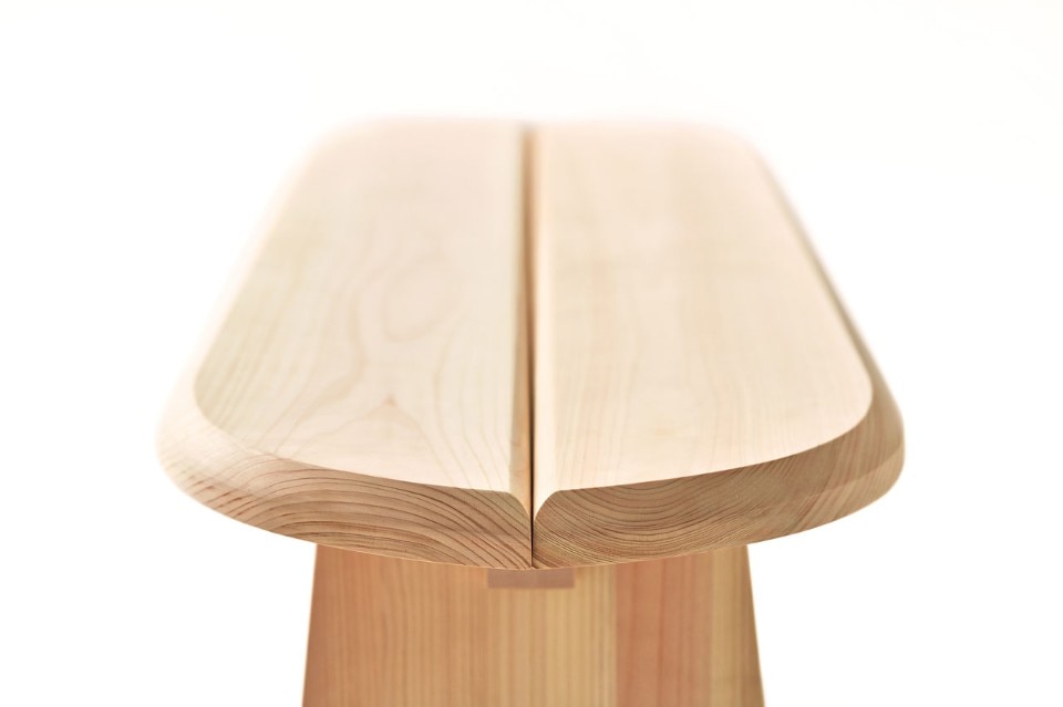 Fig.5 Jasper Morrison e Wataru Kumano, Stool per More Trees, 2017