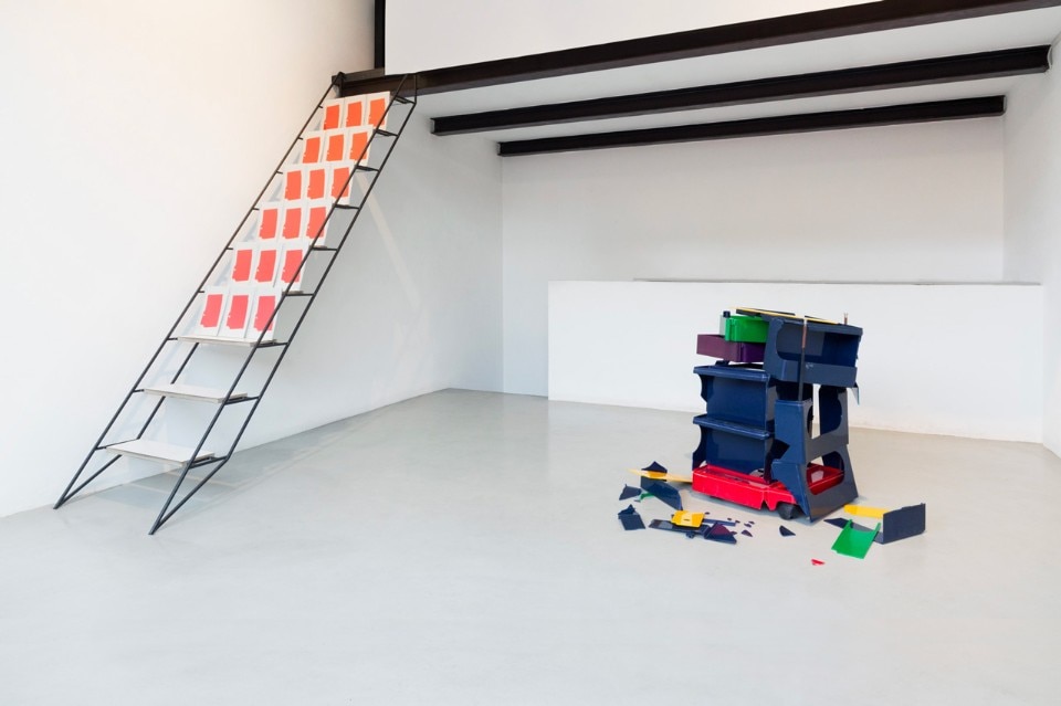Louis De Belle e Nicolò Ornaghi, Everything Solid, installation view, Mega, Milan 2017