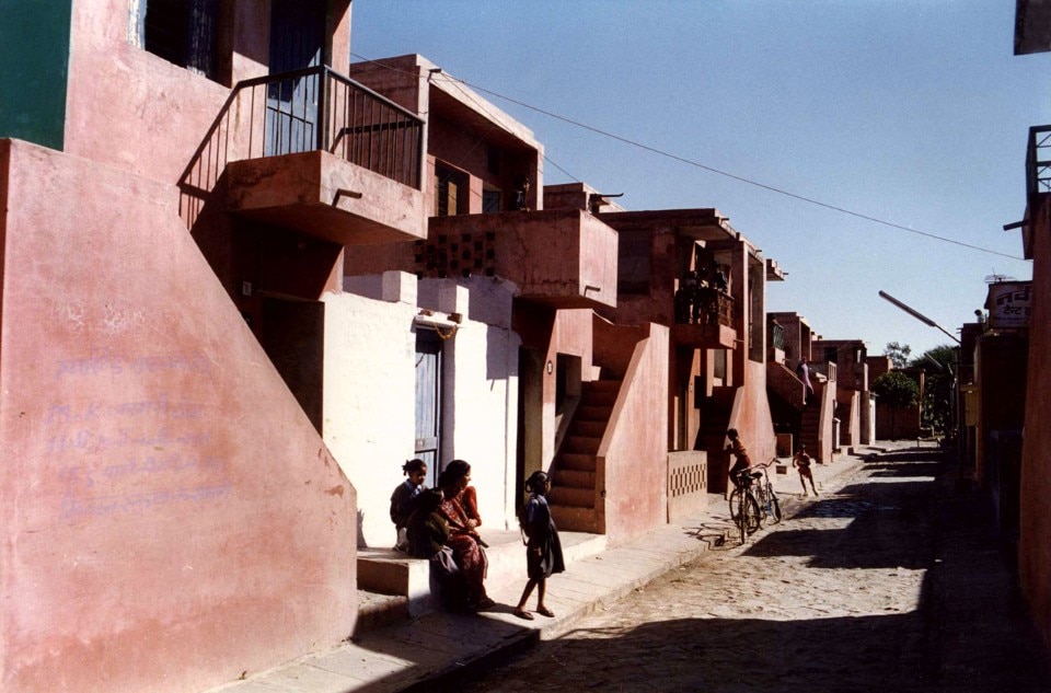 Balkrishna Doshi, Aranya Low Cost Housing Balkrishna Doshi, Aranya Low Cost Housing