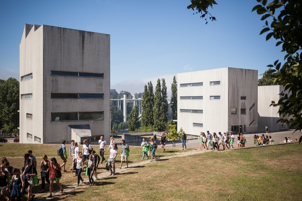Alvaro Siza's FAUP building during Porto Academy summer school
