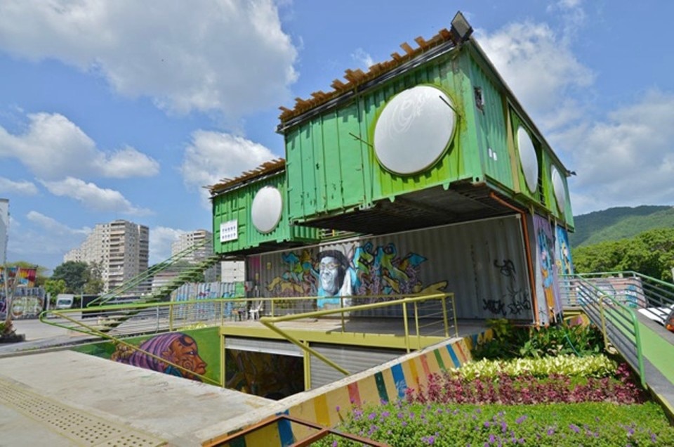 LAB.PRO.FAB., Tiuna El Furte Cultural Park, Caracas (Venezuela), 2006, progetto in corso. Courtesy Eleanna Cadalso