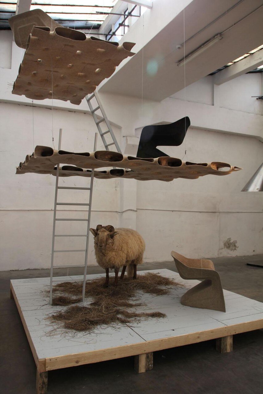 The Hemp House hosts the Hemp Chair by Werner Aisslinger, the first monobloc chair made of natural fibers.