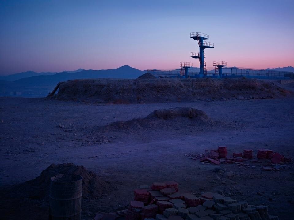 Simon Norfolk, <i>Swimming pool that crowns Tepe Wazir Akhbar Khan,</i> 2010–11, from <i>Burke + Norfolk.</i> Simon Norfolk, <i>Swimming pool that crowns Tepe Wazir Akhbar Khan,</i> 2010–11, from <i>Burke + Norfolk.</i>