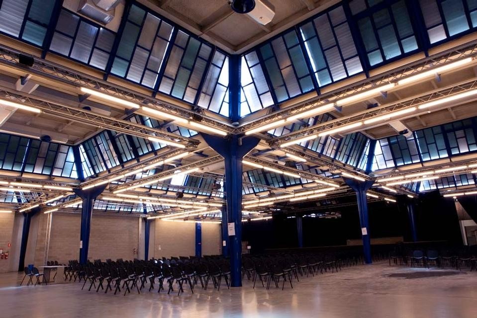 Olivetti I.C.O., patio ceiling, new I.C.O., circa 1958. Architect: Eduardo Vittoria. Courtesy of Francesco Mattuzzi and Fondazione Adriano Olivetti