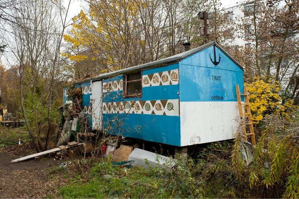 Top and above: Francesca Cirilli, images from the <em>As a fallen apartment building</em> series