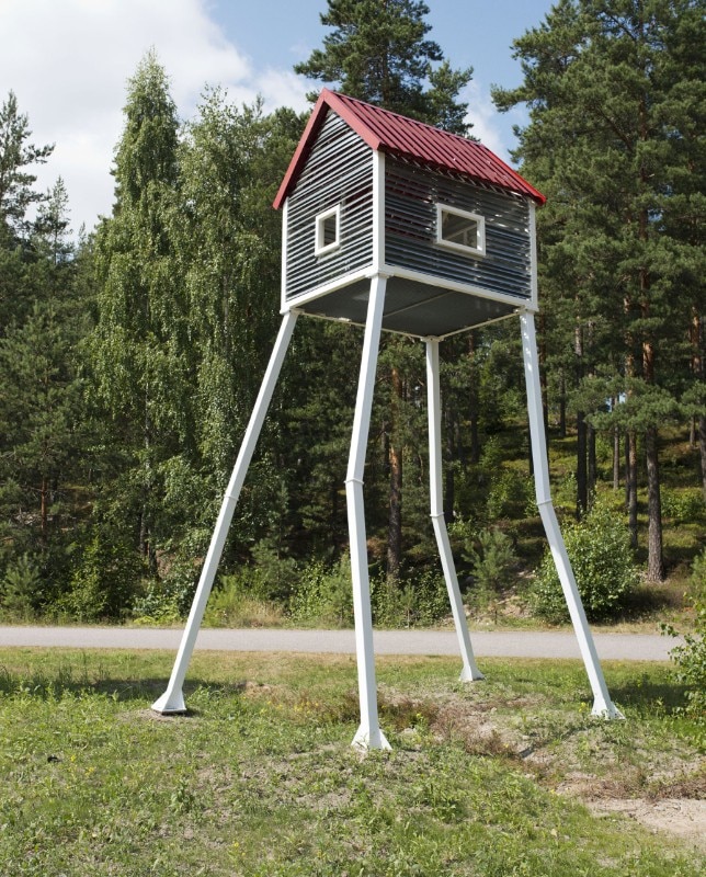 Joachim Brohm, House On Legs, 935 x 80 cm, 2015. © Joachim Brohm, VG Bild-Kunst, Bonn Joachim Brohm, House On Legs, 935 x 80 cm, 2015. © Joachim Brohm, VG Bild-Kunst, Bonn