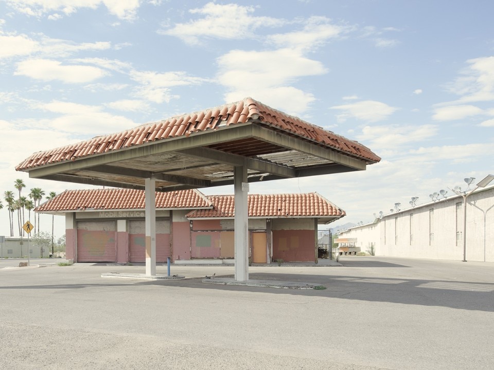 Iñaki Bergera, <i>Twenty Six Gasoline Stations</i>