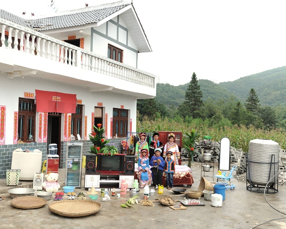 Huang Qingjun, <i>Family Stuff</i> Huang Qingjun, <i>Family Stuff</i>