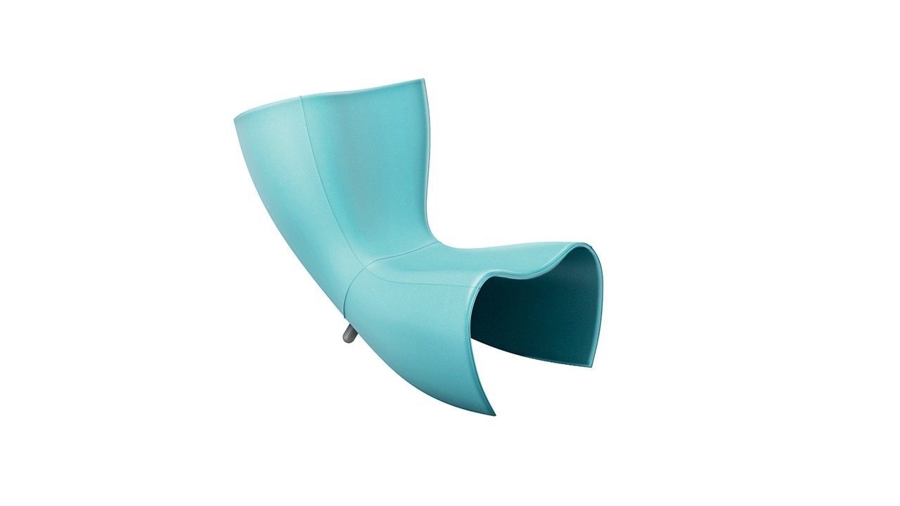 The iconic fiberglass Felt Chair by Marc Newson turns 25 - Domus