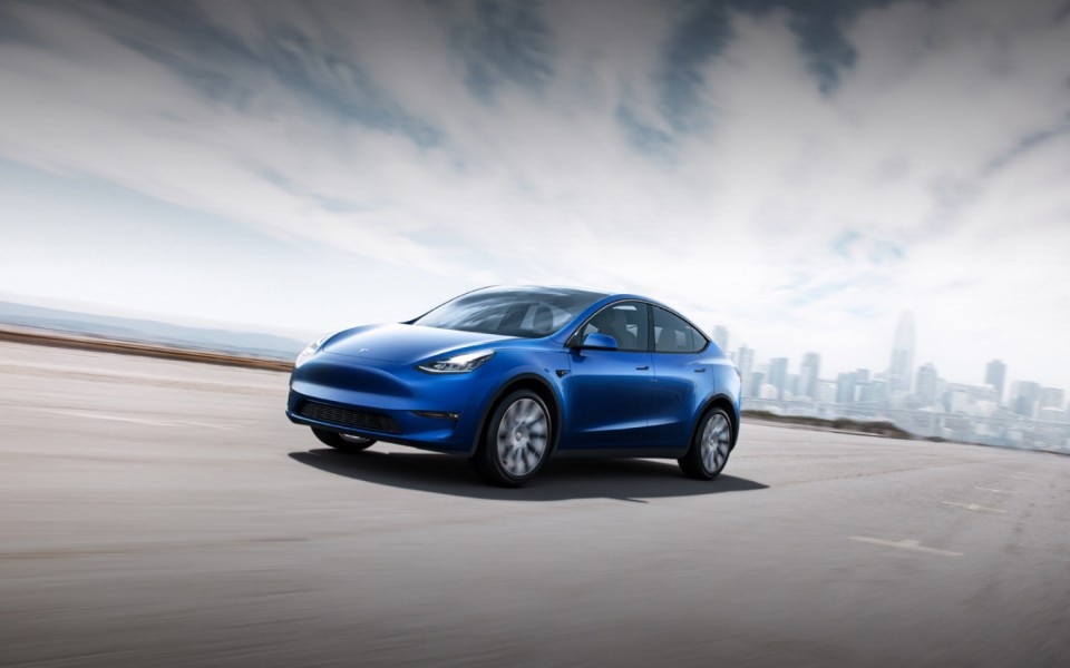 The Model Y Is Teslas New Mid Size Suv Domus