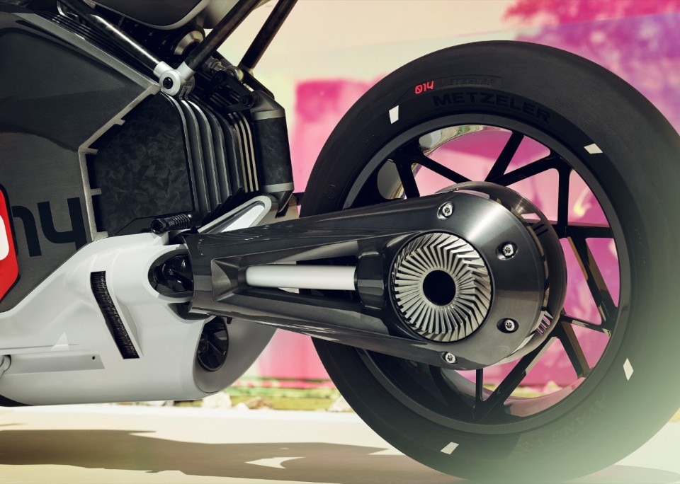 La Vision DC Roadster è il futuro della moto elettrica 