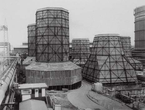 A Ruhr factory, 1990 photo by Bernd & Hilla Becher. From: Industrielandschaften, Schirmer/Mosel, Munich, 2002
